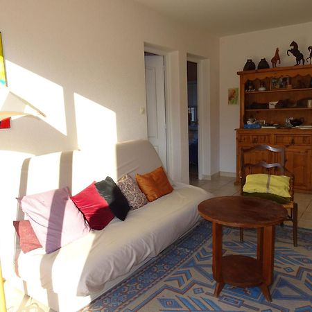 La Journale Apartment Coux Luaran gambar